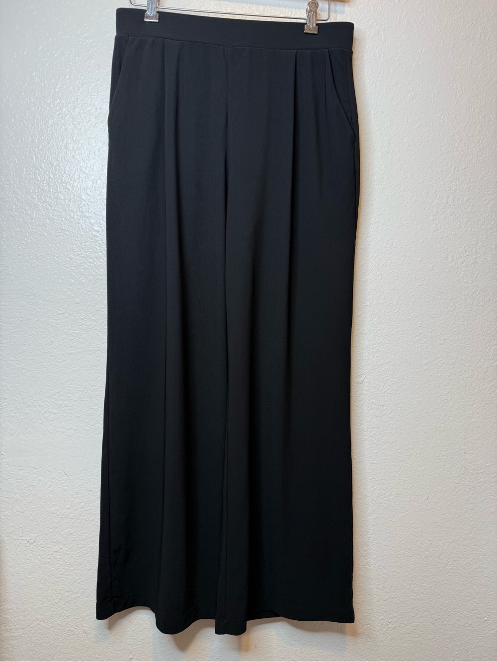 Halara Pull On Women's Black Wide Leg Casual Ribbed Knit Pants w/ Pockets Size L
